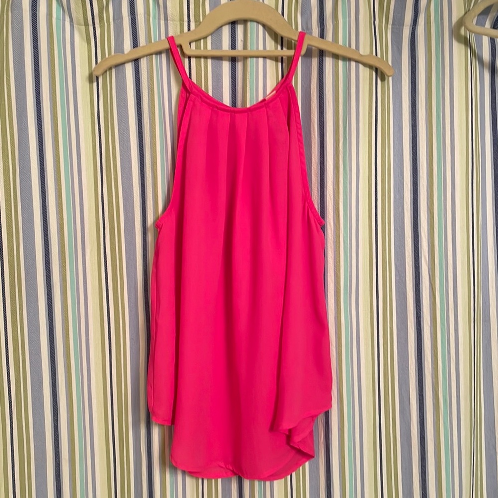 Hot pink loose, round neck, tank top (S)